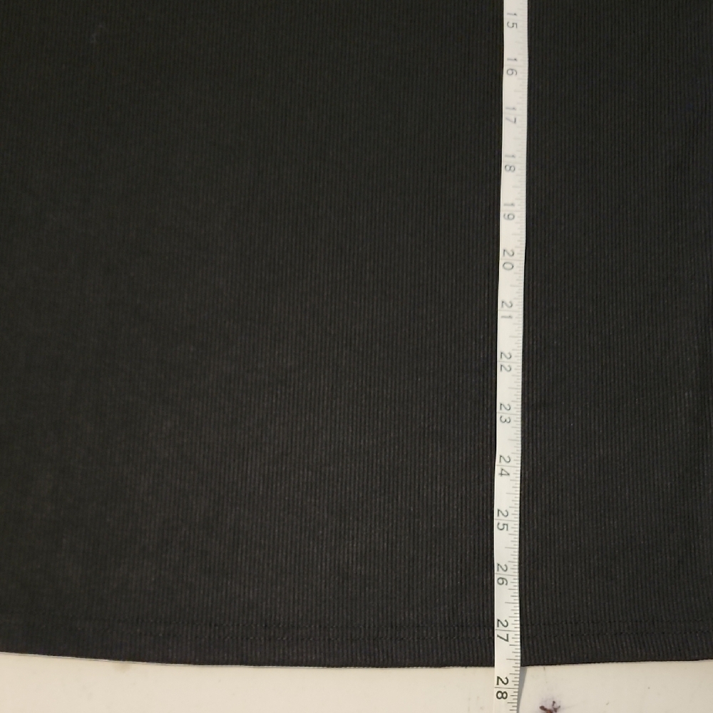 Black Tank Top with Ribbed Texture and Buckle Accents - Picture 4 of 6